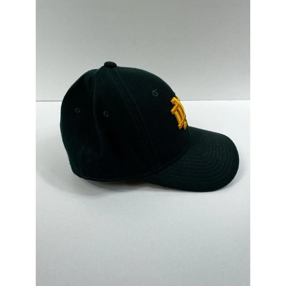 Notre Dame Fighting Irish Embroider Logo Fitted Black Zephyr Hat Cap Navy Size 7
